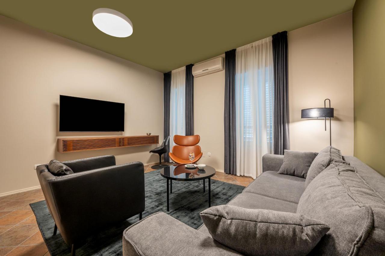 Green, Deluxe Two Bedroom Suite Split Ngoại thất bức ảnh
